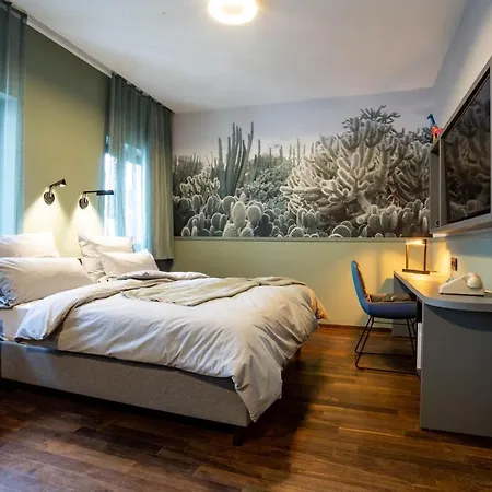 The Circus Hotel 4*
