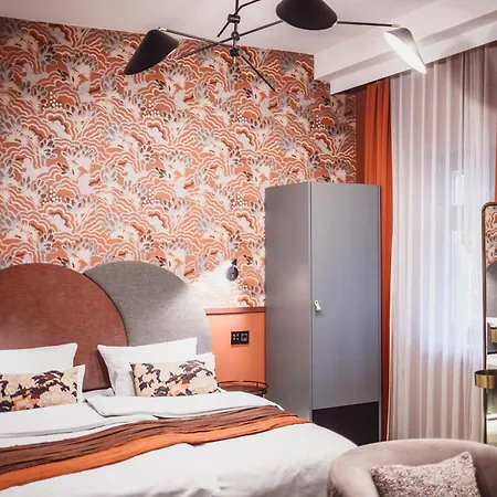 Hotel The Circus 4*